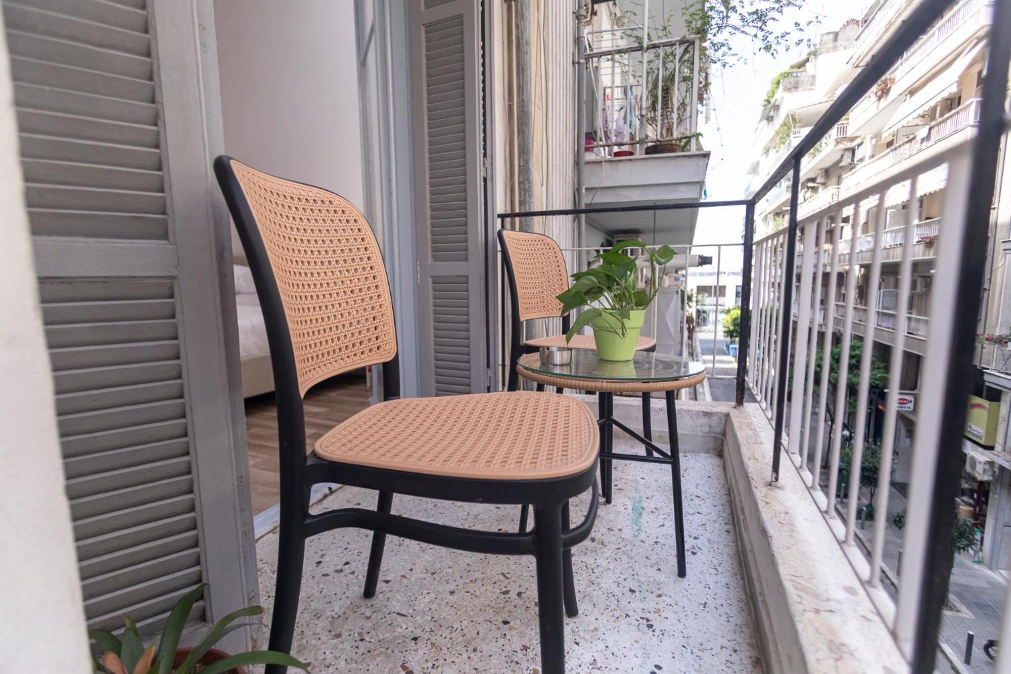 Mainavenue Living Local Apartment Thessaloniki Exterior photo